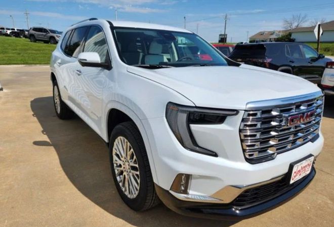 GMC Acadia Denali 2026